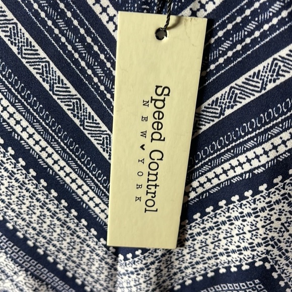 Speed Control dressed - Picture 9 of 12